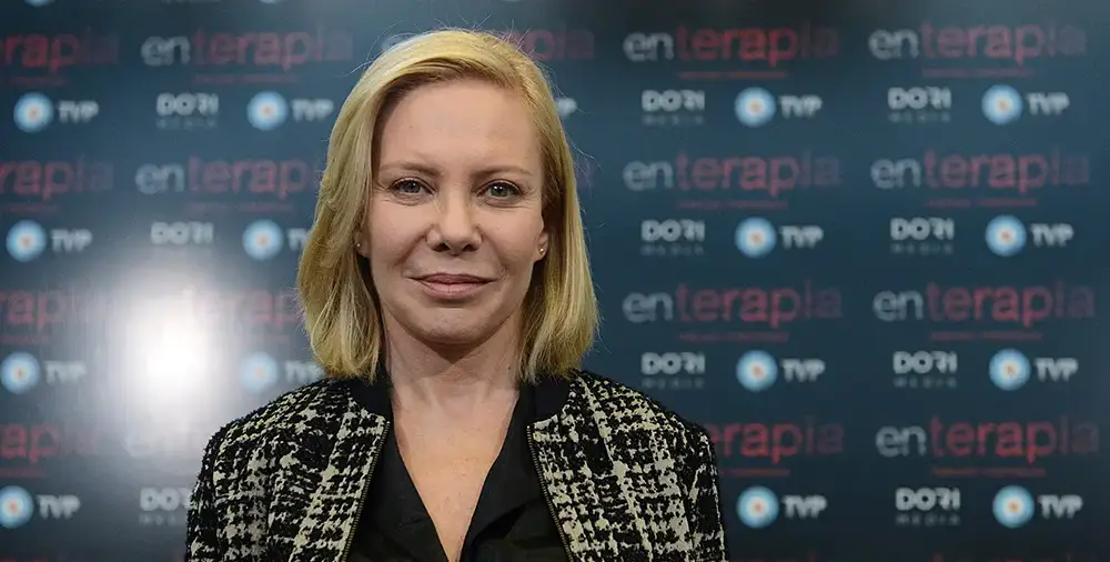 What is the IQ of Cecilia Roth? And how smart is Cecilia Roth?