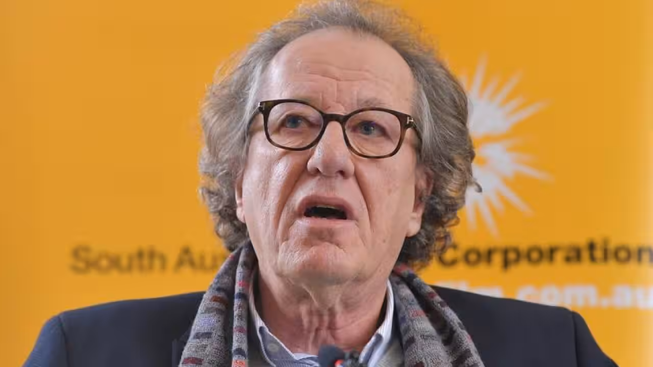 What is the IQ of Geoffrey Rush? And how smart is Geoffrey Rush?