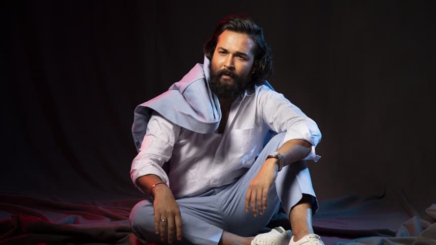 What is the IQ of Ador Azad? And how smart is Ador Azad?