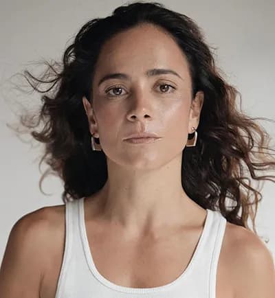 Alice Braga