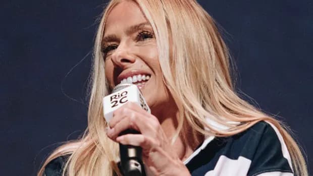 What is the IQ of Adriane Galisteu? And how smart is Adriane Galisteu?