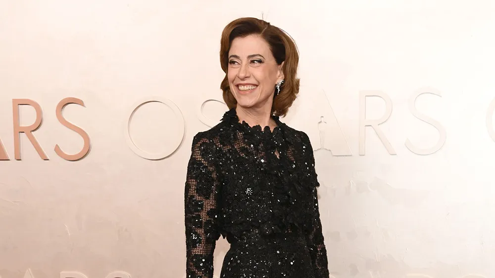 What is the IQ of Fernanda Torres? And how smart is Fernanda Torres?