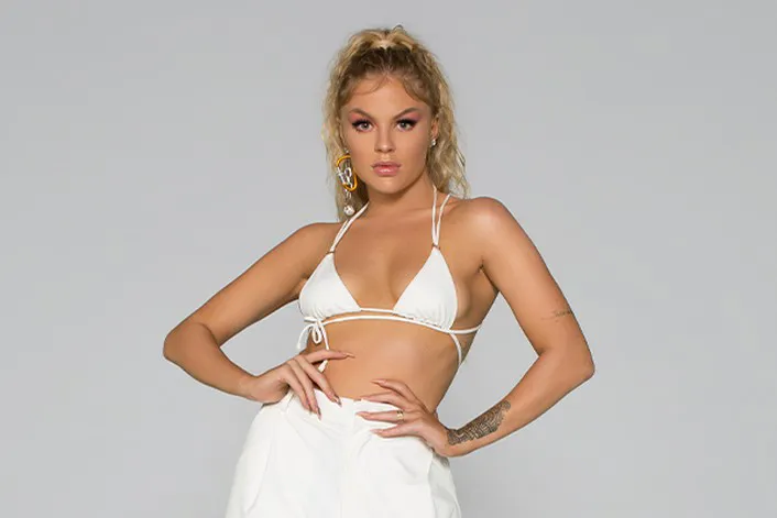 What is the IQ of Luísa Sonza? And how smart is Luísa Sonza?