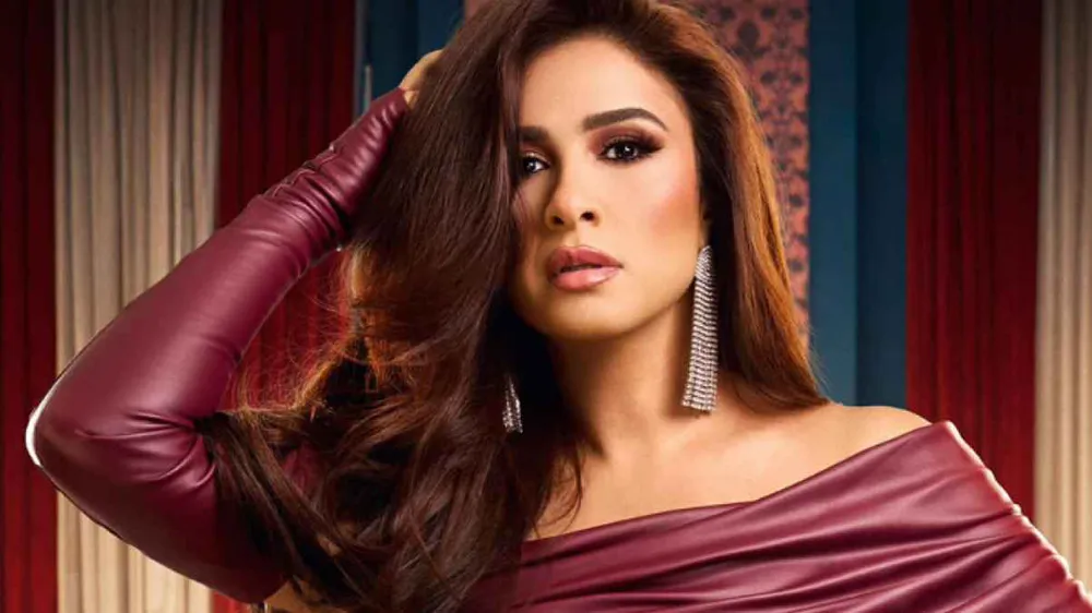 What is the IQ of Yasmin Abdelaziz? And how smart is Yasmin Abdelaziz?