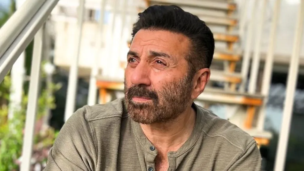 What is the IQ of Sunny Deol? And how smart is Sunny Deol?