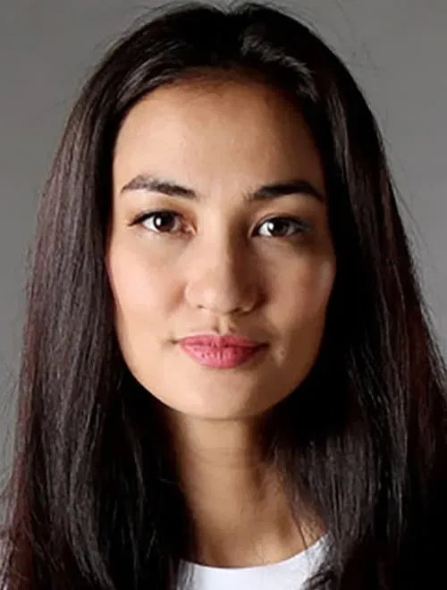 Atiqah Hasiholan