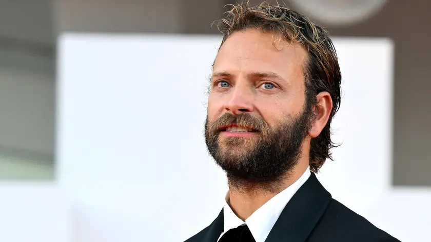 What is the IQ of Alessandro Borghi? And how smart is Alessandro Borghi?