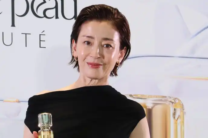 What is the IQ of Rie Miyazawa? And how smart is Rie Miyazawa?