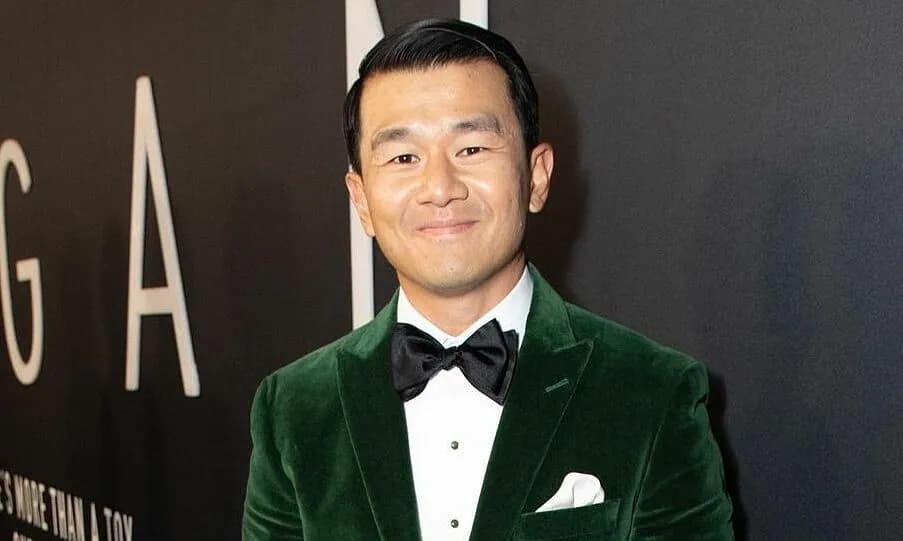 What is the IQ of Ronny Chieng? And how smart is Ronny Chieng?