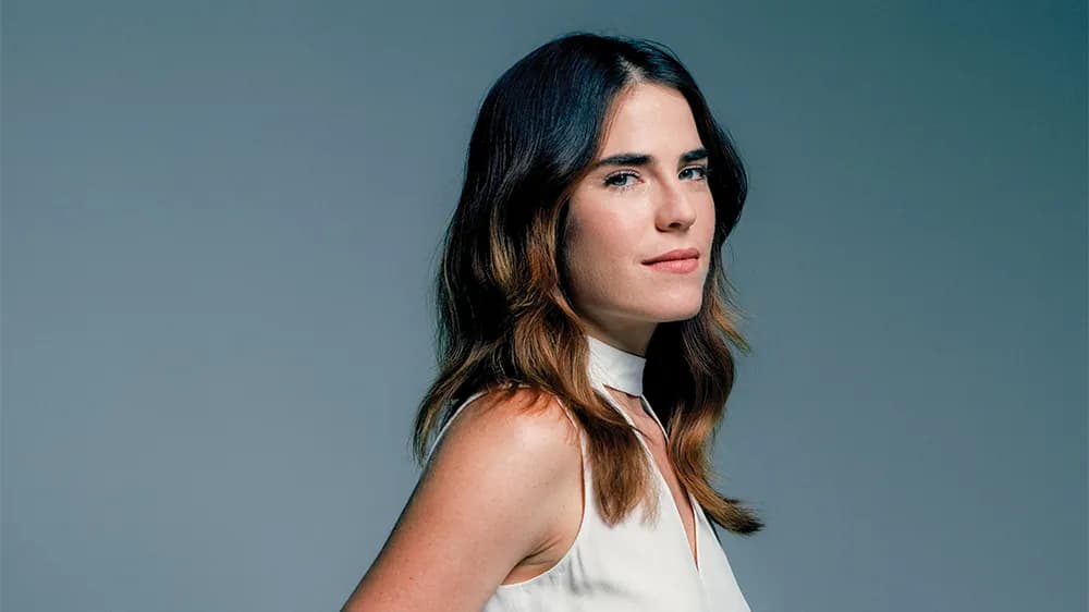 What is the IQ of Karla Souza? And how smart is Karla Souza?