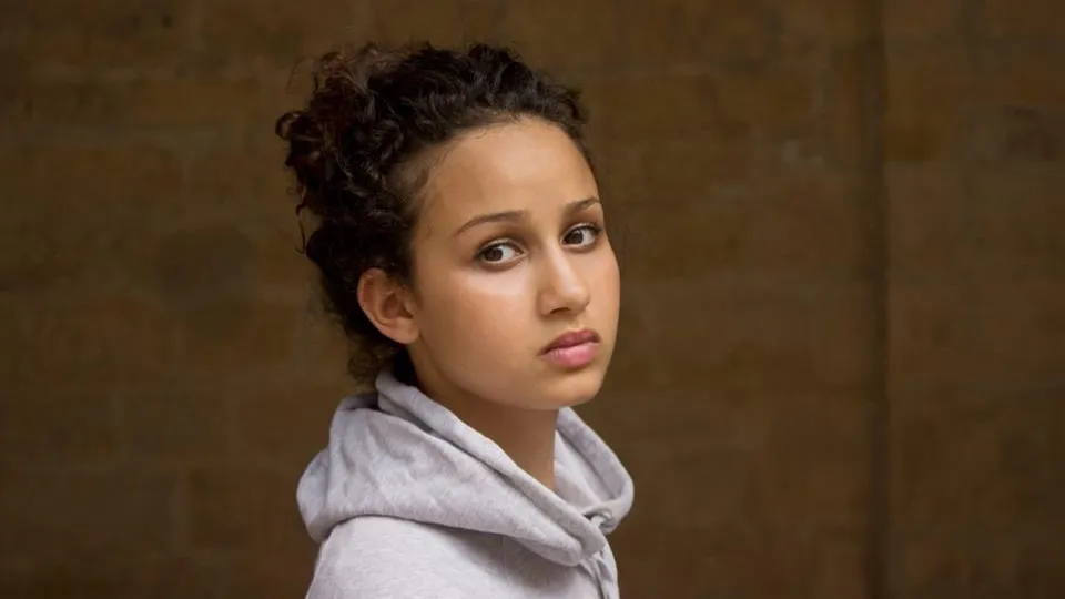 What is the IQ of Oulaya Amamra? And how smart is Oulaya Amamra?