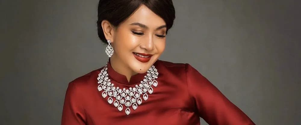 What is the IQ of Htun Eindra Bo? And how smart is Htun Eindra Bo?