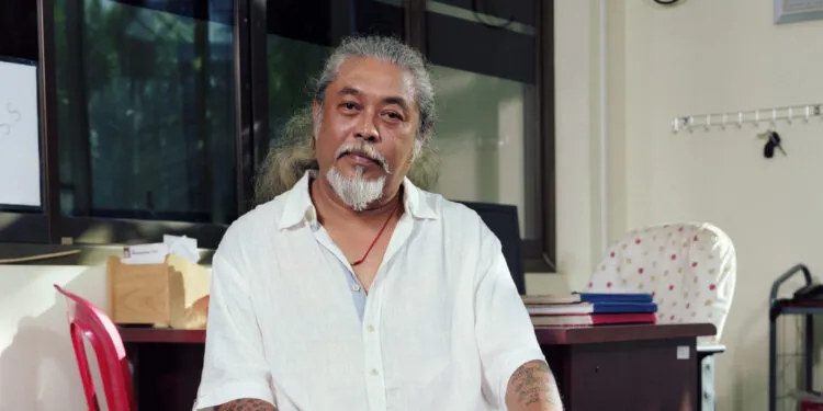 What is the IQ of Kyaw Thu? And how smart is Kyaw Thu?