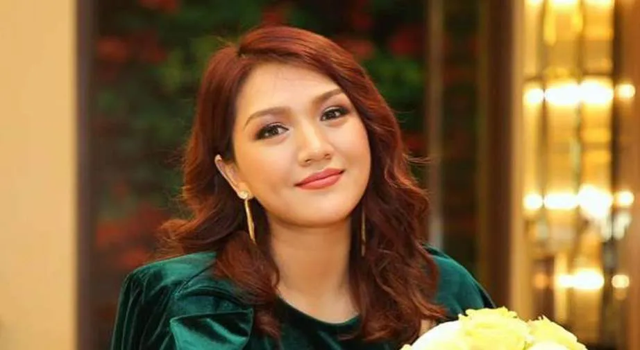 What is the IQ of Thet Mon Myint? And how smart is Thet Mon Myint?