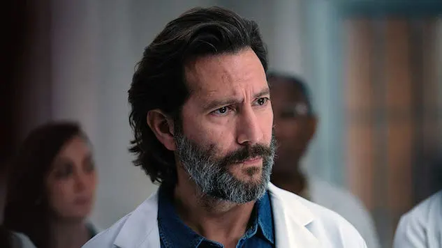 What is the IQ of Henry Ian Cusick? And how smart is Henry Ian Cusick?
