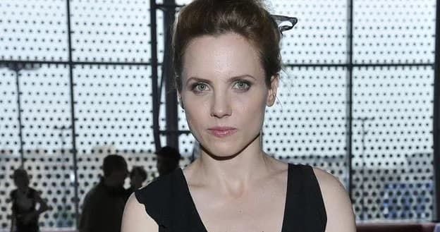 What is the IQ of Julia Kijowska? And how smart is Julia Kijowska?