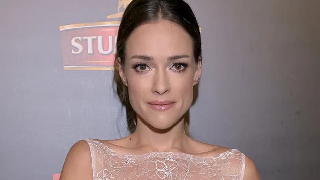 What is the IQ of Alicja Bachleda-Curuś? And how smart is Alicja Bachleda-Curuś?