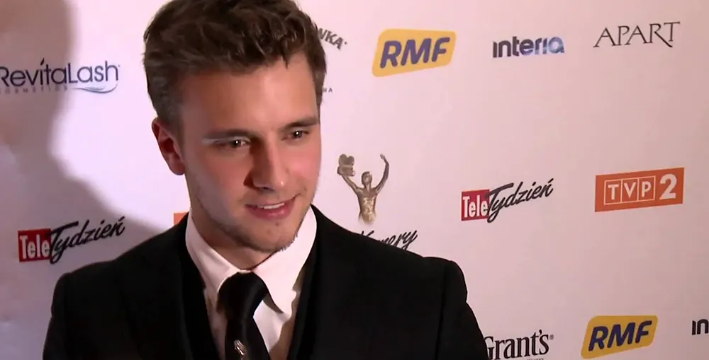 What is the IQ of Maciej Musiał? And how smart is Maciej Musiał?