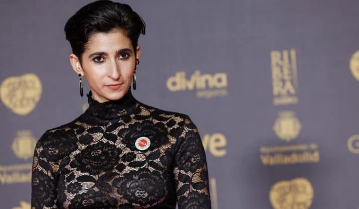 What is the IQ of Alba Flores? And how smart is Alba Flores?