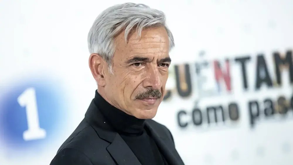 What is the IQ of Imanol Arias? And how smart is Imanol Arias?