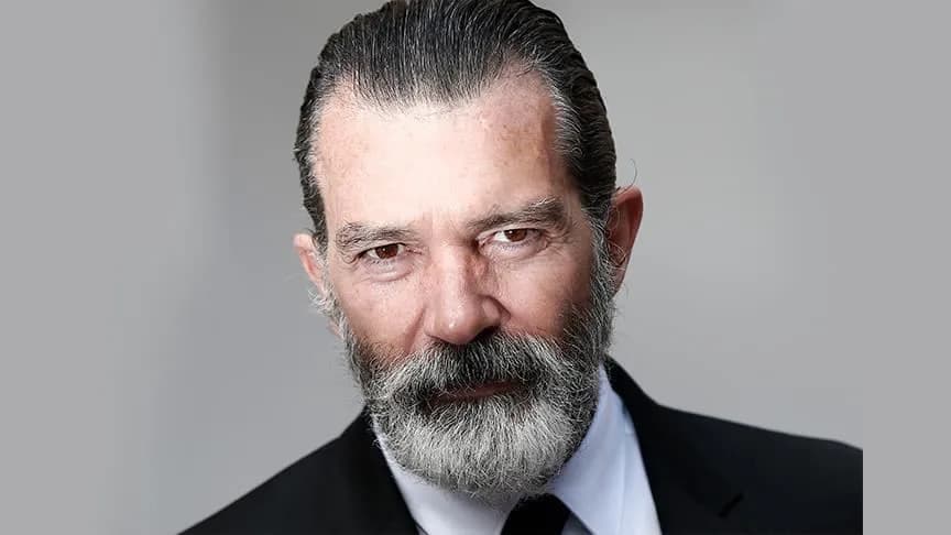 What is the IQ of Antonio Banderas? And how smart is Antonio Banderas?