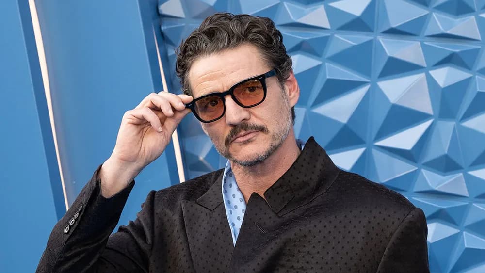 What is the IQ of Pedro Pascal? And how smart is Pedro Pascal?