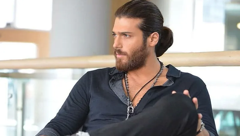 What is the IQ of Can Yaman? And how smart is Can Yaman?