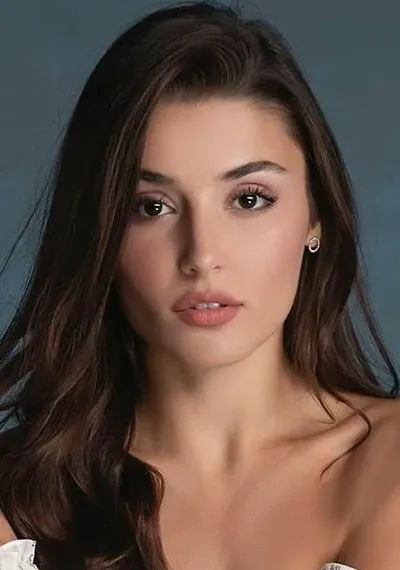 Hande Erçel