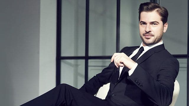 What is the IQ of Engin Altan Düzyatan? And how smart is Engin Altan Düzyatan?