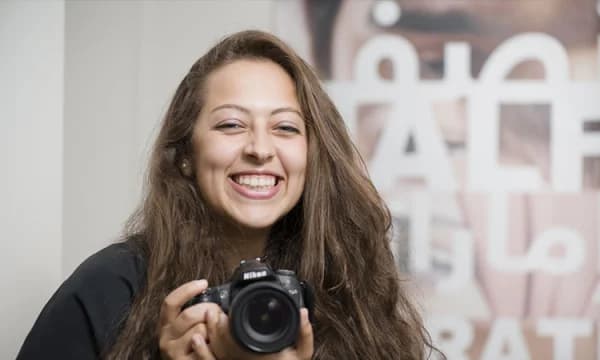 What is the IQ of Amal Al-Agroobi? And how smart is Amal Al-Agroobi?