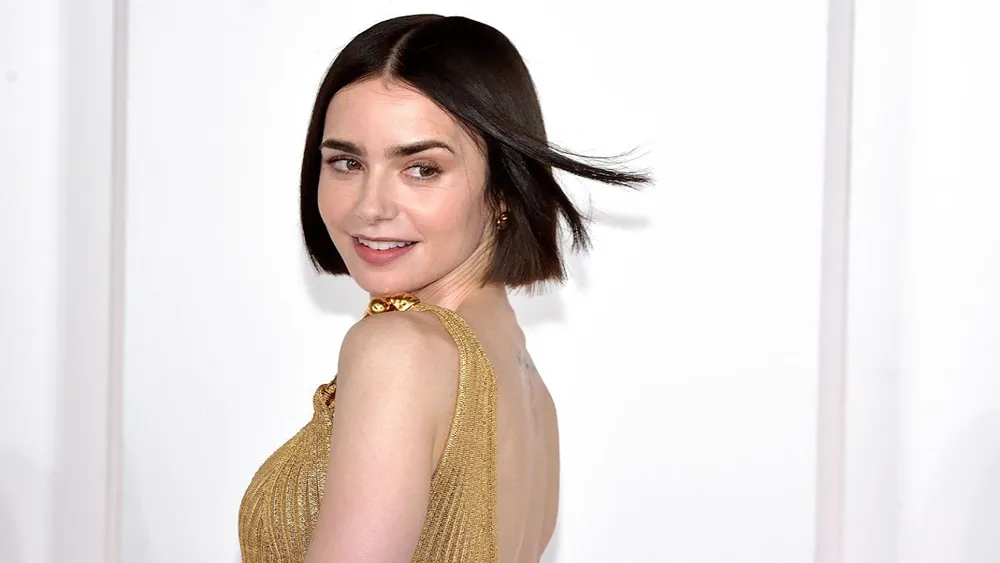 What is the IQ of Lily Collins? And how smart is Lily Collins?