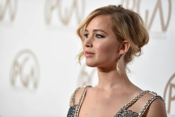What is the IQ of Jennifer Lawrence? And how smart is Jennifer Lawrence?