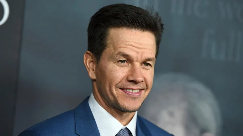 What is the IQ of Mark Wahlberg? And how smart is Mark Wahlberg?
